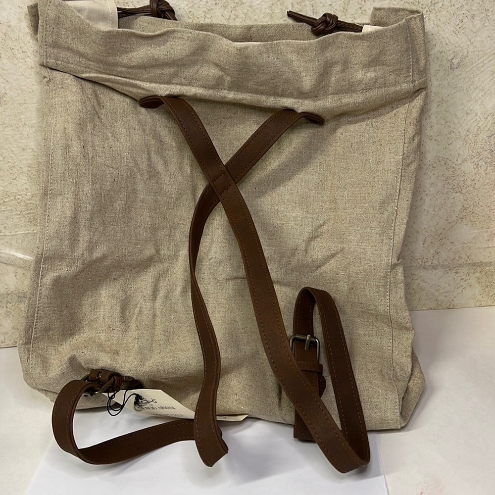 Gio de Giirgio Armani Summer Knapsack